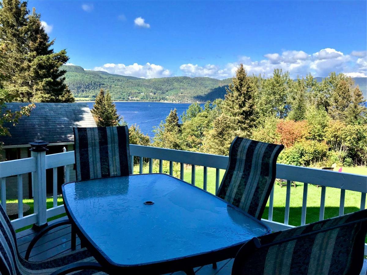 Panoramique Du Fjord Apartment LʼAnse-Saint-Jean Екстериор снимка